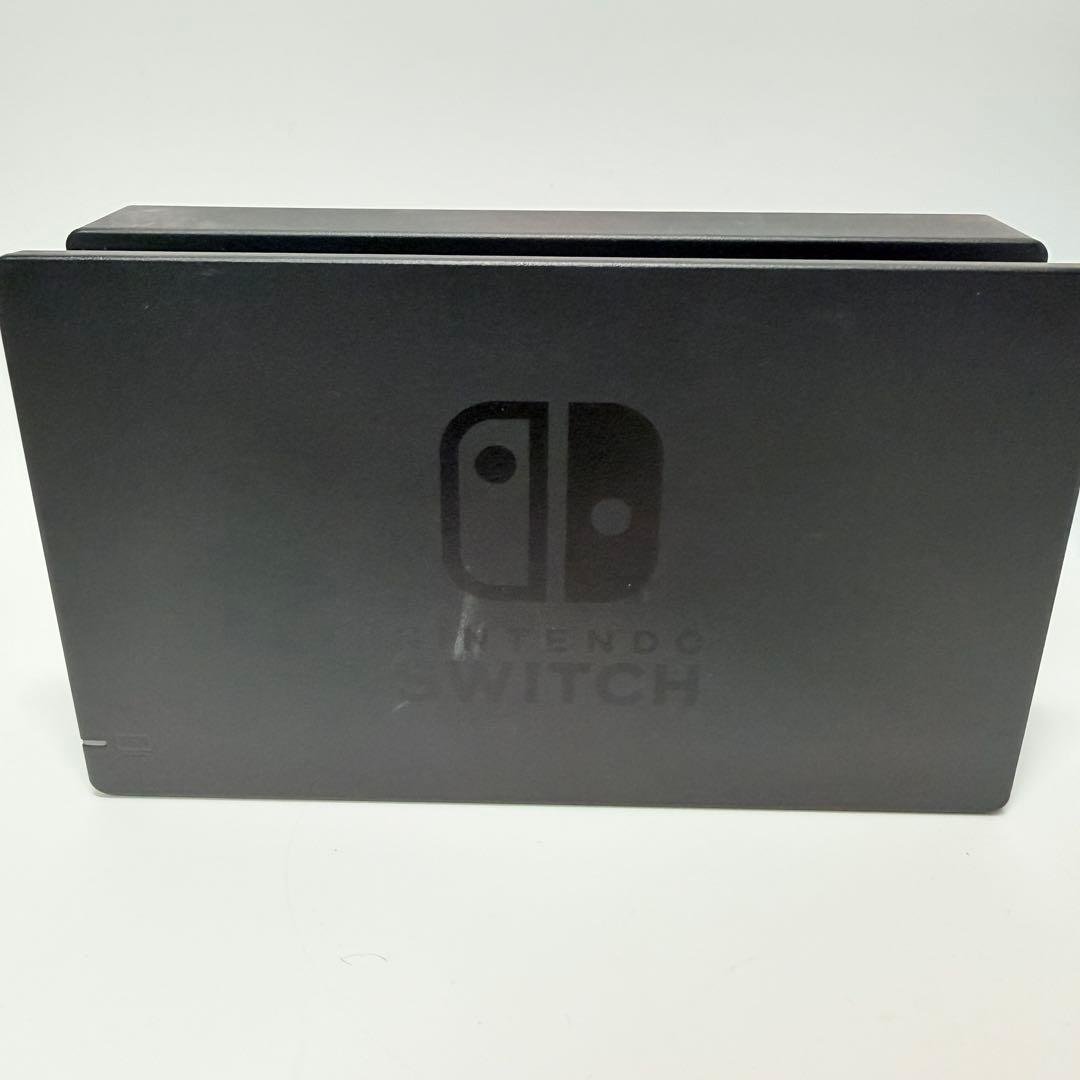 ニンテンドー　Switch スイッチ　本体