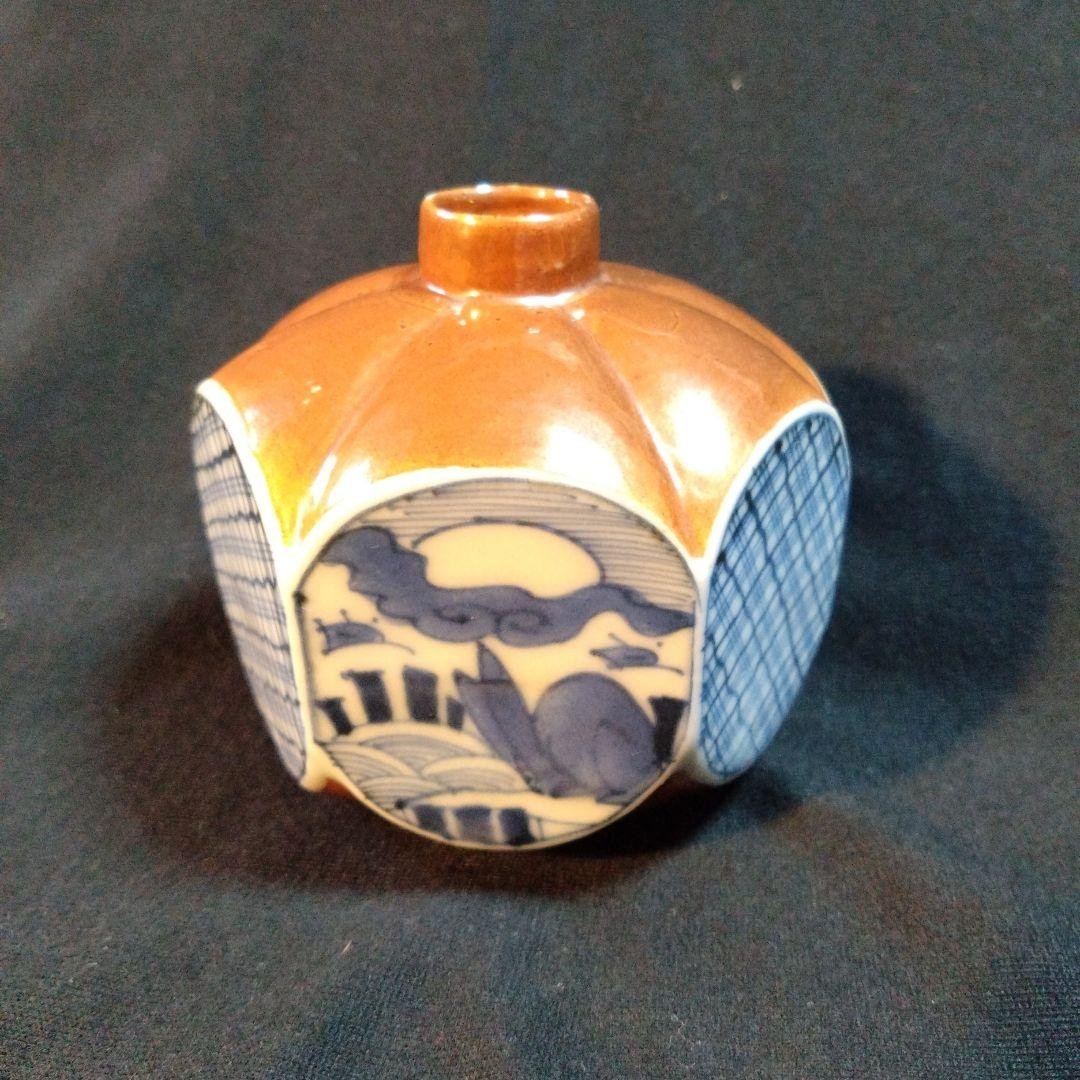 古伊万里錆釉兎文小壺